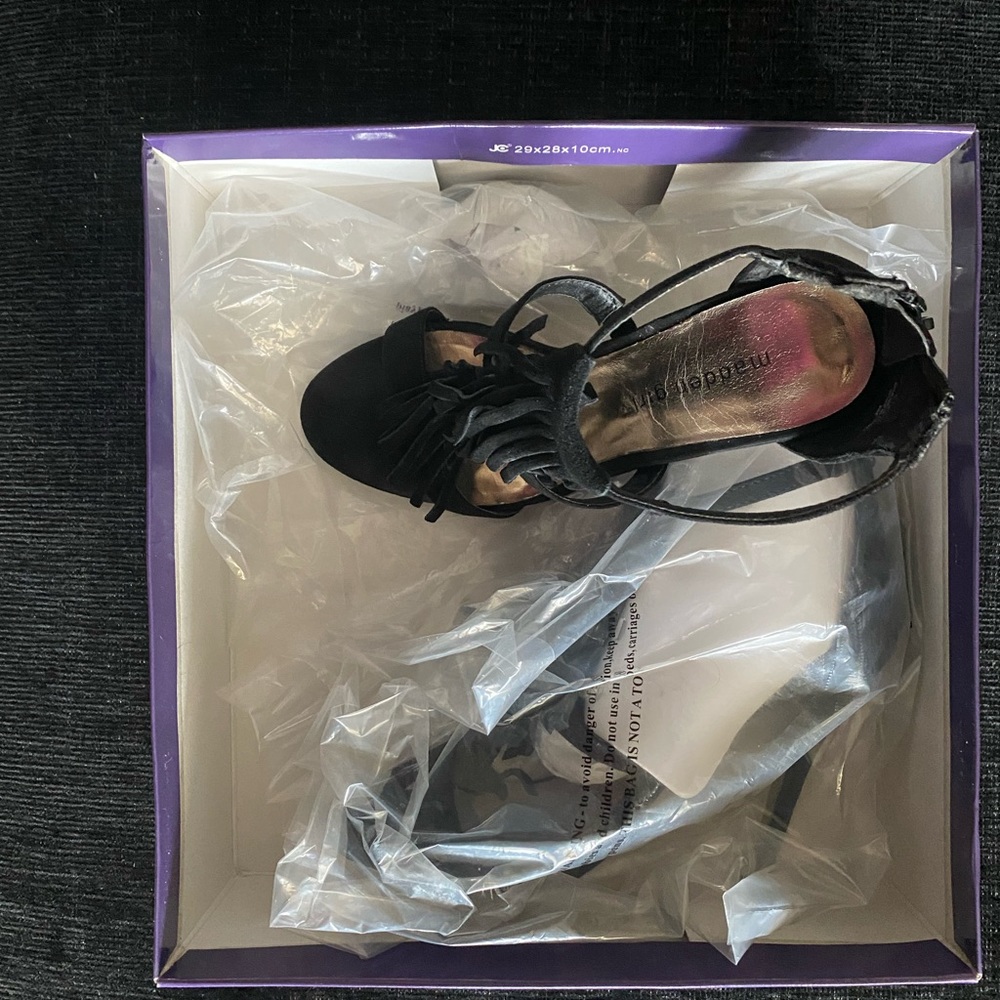 Black fringe heel - Madden Girl size 8